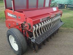 Сеялка Simulta Junkkari 2000