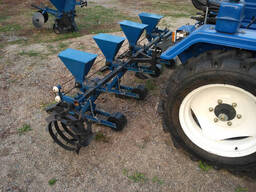 Сеялка точного высева СТВ-4 для мототракторов