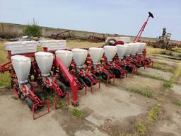 Сеялка УПС-12 б. у.