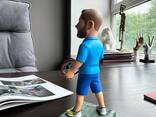 Шарж-статуетка тенісиста за фото на замовлення | Карикатурна фігурка з ракеткою і м’ячем - фото 3
