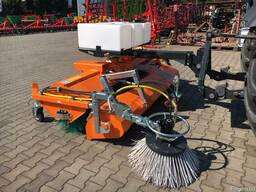 Щетка МТЗ с бункером и бордюрной щеткой
