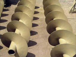 Шнек диаметром 350, толщина 4мм