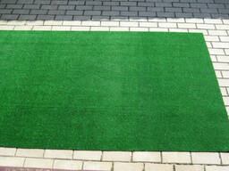 Штучна декоративна трава