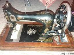 Швейная машинка Gritzner