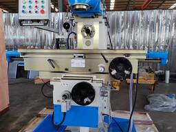 Широкоуніверсальний фрезерний верстат