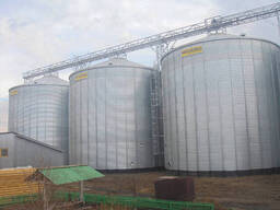 Силосы металлические для хранения зерна, произведено в Германии