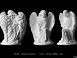 Скульптура ангела на коліні - фото 3