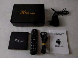 Smart Android TV смарт приставка X96 Max+ 4/64
