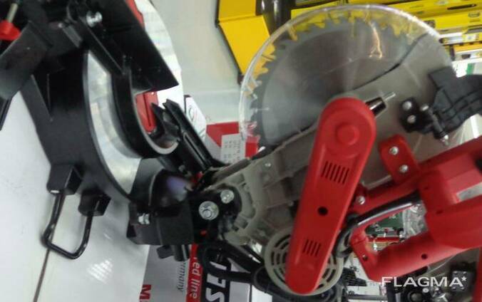 Stark MS-2030 Торцовочная пила c протяжкой (180320300)