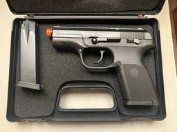 Стартовый пистолет Blow TR 914 (02). С запасным магазином.