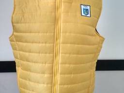 Жилет утепленный, стеганный, желтый