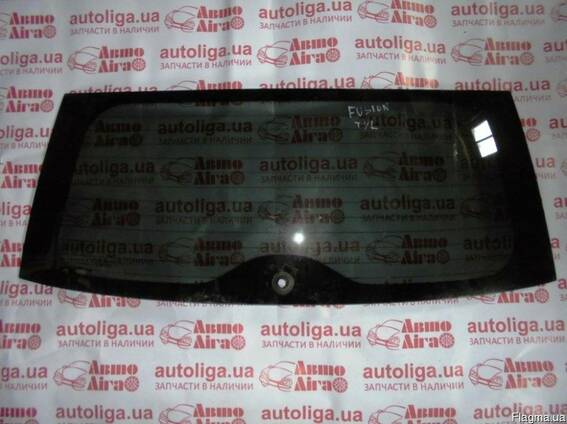 Стекло крышки багажника FORD Fiesta MK6 02-08