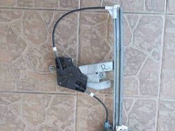 Стеклоподъёмник правый задний Шкода Октавия тур