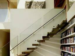 Стеклянные перила для лестницы