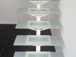 Ступени из стекла - фото 1