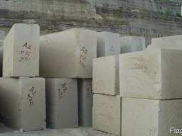 Стеновой камень из альминского камня