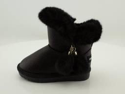 Стильні зимові угги