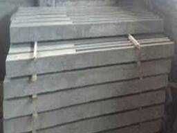 Столбик бетонный для монтажа заборных секций или сеток.