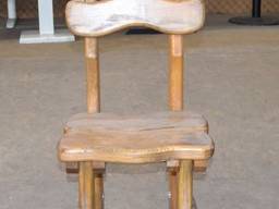 Стулья дубовые б/у коричневого цвета