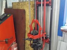 Стяжка пружин механическая