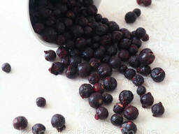 Сублимированная смородина целая 50г.