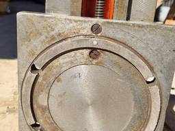 Супорт с резцедержкой на ут16 в