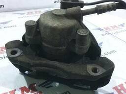 Суппорт передний Mercedes Sprinter 2.9 Мерседес Спринтер