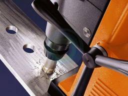 Сверление отверстий в металле