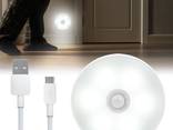 Светильник ночник фонарь светодиодный LED беспроводной с возможностью зарядки по USB - фото 1