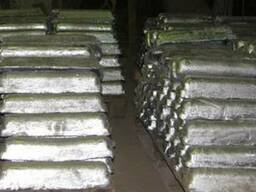 Свинец в чушках