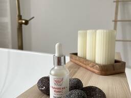 Сироватка для обличчя з гіалуроновою кислотою та вітаміном С