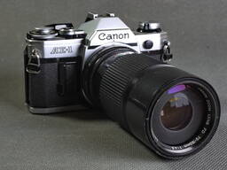 Телеобъектив Canon Zoom Lens 70-150mm/4.5 MC Ф52мм крепление байонет Canon FD