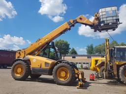 Телескопический погрузчик Manitou