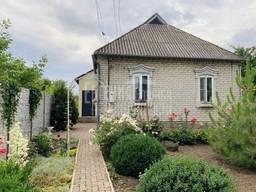 Продам. хороший дом 8х9, сот. , все удобства в доме, вода, дом газифицир
