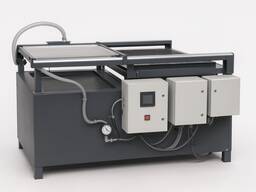 Термо-вакуумно формовочна машина