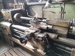 Токарно-гвинтьорізний верстат 16К20 в чудовому робочому стані. Підключений.