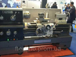 Токарний верстат С6250В (аналог 16К20, 1М63, 1М65) Китай