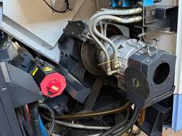 Токарний станок з ЧПУ Doosan Puma 300MC
