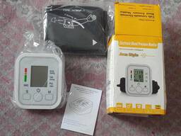 Тонометр Автоматический давление манжета Type-c , батарейки новый