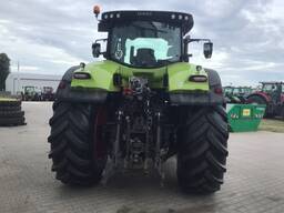 Трактор Claas Axion 940 C-MATIC