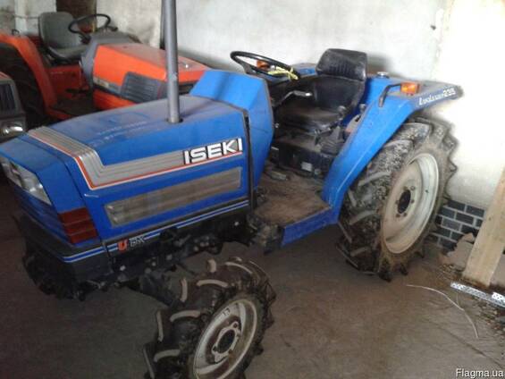 Трактор Iseki TA235F