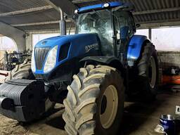 Трактор New Holland T 7060