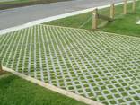 Тротуарная плитка "Газонная парковочная решетка" (газонна решітка) ФЕМ