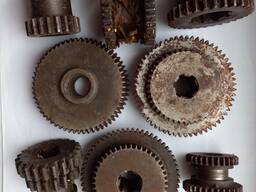 Шестерни станочные модулем М1,5 по 200гр