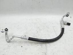 Трубопровод кондиционера выпускной в сборе с датчиком давления и температуры Tesla. ..