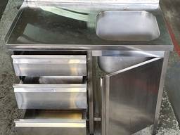 Тумба с мойкой и ящиками из нержавейки