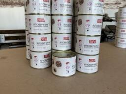 Тушонка в банках