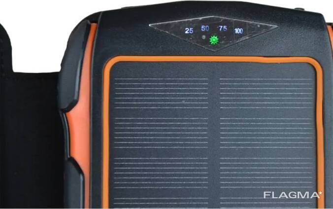 УМБ-павербанк SolarTank-20000 mAh солнечные панели 3 шт кемпинговый фонарь. ..