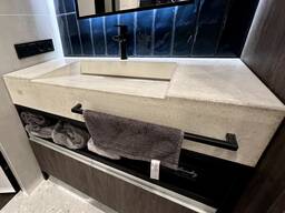 Білий бетонний умивальник з тримачем для рушника — авторський дизайн лофт на замовлення