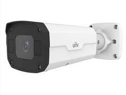 Uniview IPC2324SB-DZK-I0, 4 Мп вулична камера Bullet з моторизованим об'єктивом 2.7–13.5 м